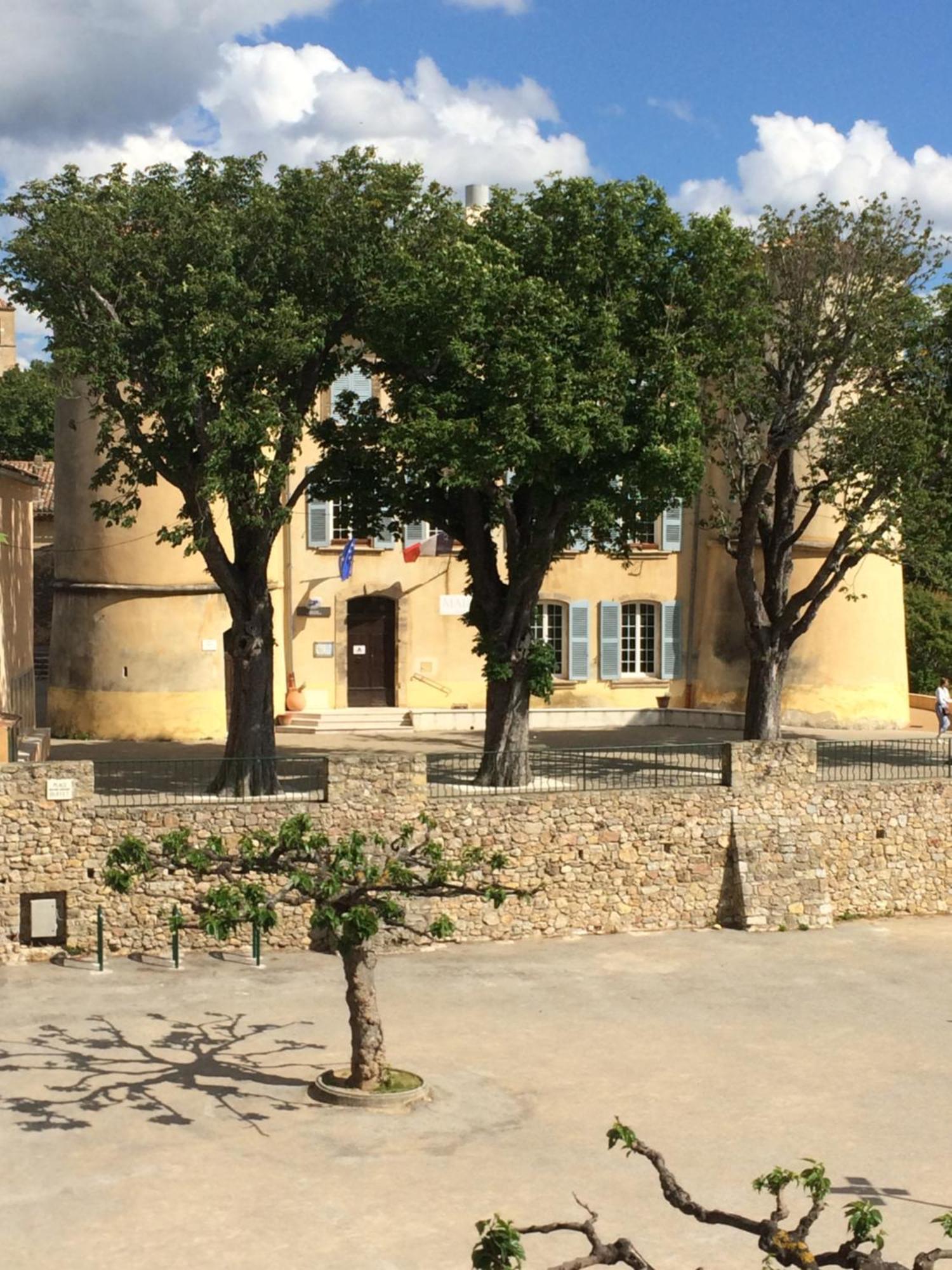 טורטור Au Coeur Du Village Provencal מראה חיצוני תמונה